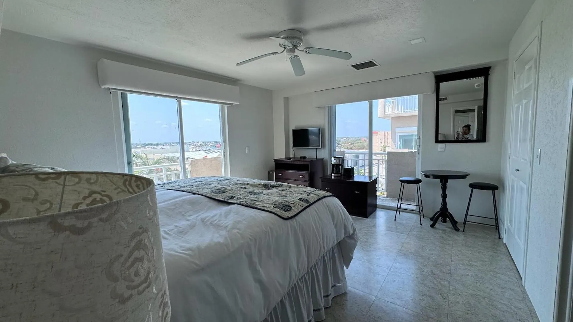 Apartment The Queen Of Cozumel - Royal Vista - Caribbean Ocean View Suite For Couples In Mind