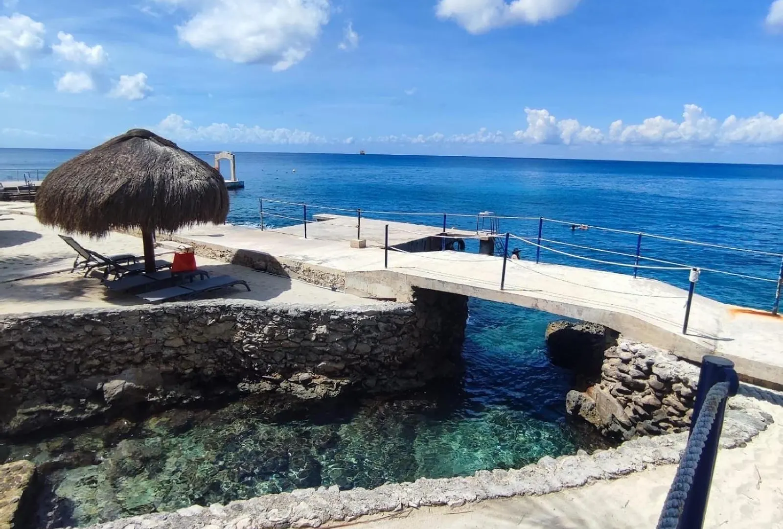 Apartment The Queen Of Cozumel - Royal Vista - Caribbean Ocean View Suite For Couples In Mind